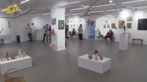 В ЖЕЛЕЗНОГОРСКОМ КРАЕВЕДЧЕСКОМ МУЗЕЕ ПРОШЕЛ ФИНИСАЖ ВЫСТАВКИ "ПАРАЛЛЕЛЬНЫЕ МИРЫ"