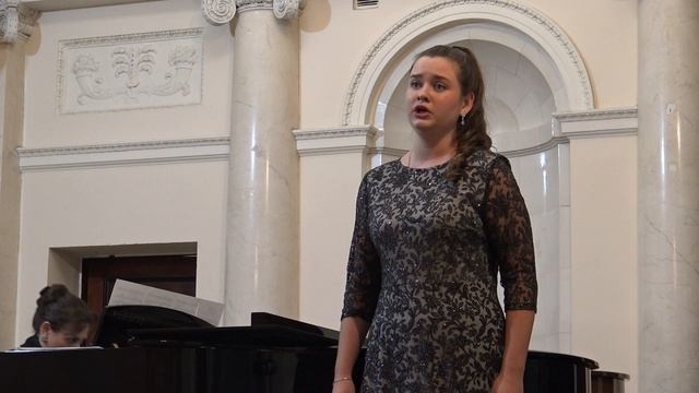 Красивый низкий голос - Меццо!