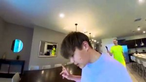 Прятки в необычном доме [get.gt]