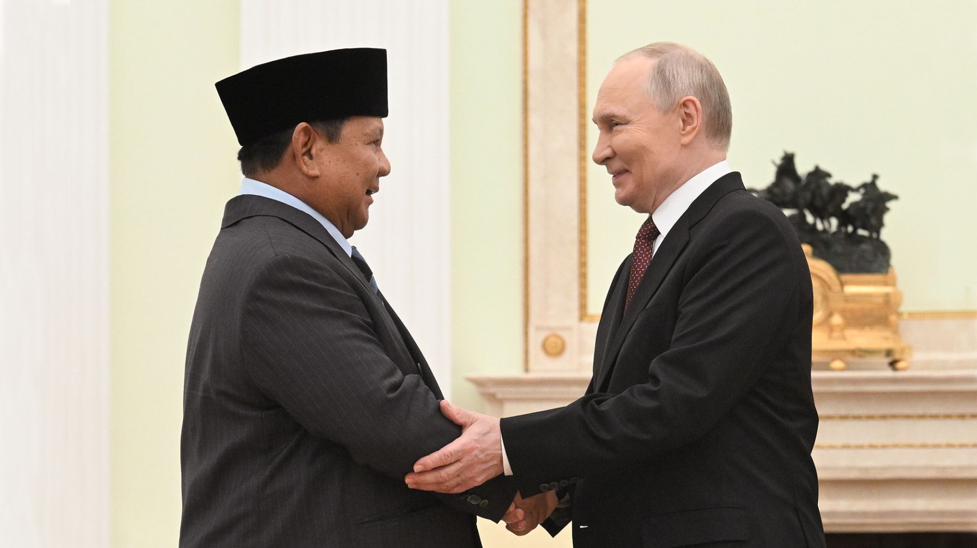 Российско-индонезийские отношения: история и современность