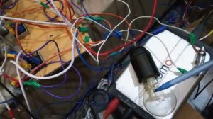 Поджигаем 220 В нагрузку через 3 В светодиоды!