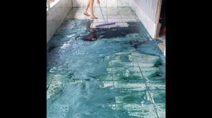 Баба стрессанула...