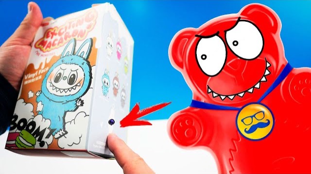 ℹ️ ВОТ КАК ЛАБУБУ СЛЕДИТ ЗА ТОБОЙ! смотреть онлайн