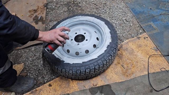 Нива: как покрасить штампованные диски