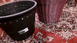 Андрей оплетает ведра ротангом.День рождения сына.Муз.видео на мой стих.