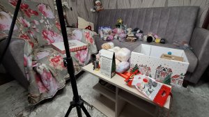 Новогодние подарки от Олеси и Майи. Ч. 1.