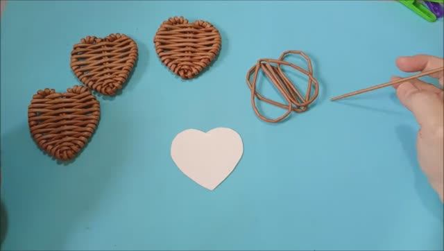 Сердечко из бумажных трубочек смотреть онлайн