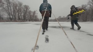 Зимняя рыбалка началась!  ПОПАЛ НА ЖОР РОТАНА! Первый лёд 2025-26