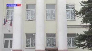 Украшение окон в новогоднем стиле