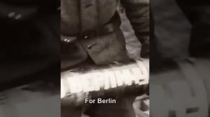 В ДОРОГЕ ТВОИХ ПОБЕД. ИСПОЛНЯЕТ АВТОР МУЗЫКИ КОМПОЗИТОР КОНСТАНТИН БАЙДИН. АВТОР ТЕКСТА ЮРИЙ СОБОЛЬ