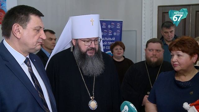 В Смоленской областной Думе прошла традиционная выставка-ярмарка «От сердца к сердцу»