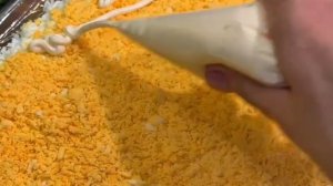 1000009957.mp4🌲🌲🌲САЛАТ,, ОЛИВЬЕ,, В ПРАЗДНИЧНОЙ ПОДАЧЕ 🌲🌲🌲