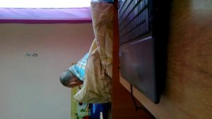 02-02-2016 одеваю наушники сам