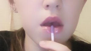 10 слоёв блеска на носим на губы