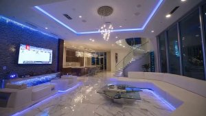 Белый концепт дизайн