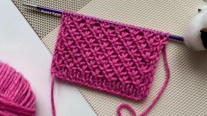 Красивый узор спицами для свитеров и шапок