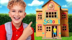 Я провел 24 часа в картонной школе