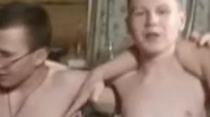 УШНАЯ ПАЛОЧКА АКВА КВАНТУМИК СО СВОИМИ ПАРНЯМИ В САУНЕ