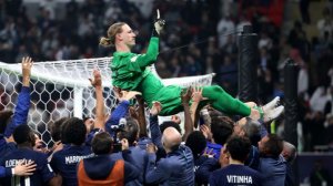 Вратарь "ПСЖ" Матвей Сафонов сломал руку и пропустит около месяца