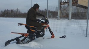 электро мотоцикл на гусенице, пробный выезд
