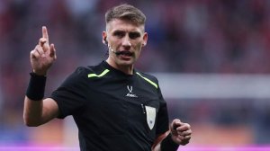 Российского футбольного судью Егорова задержали при попытке улететь за границу