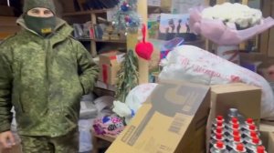 Газ от Мскаликов, бензопила от Авроры, маскировочные сеточки из Сибири отправились служить