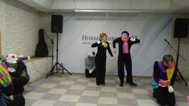 Евангелизация 13.12.25. Зонтики.