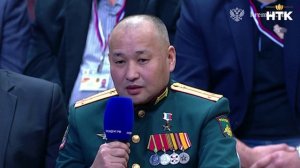 Герой России Наран Очир-Горяев на прямой лини Президента Владимира Путина