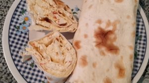 Влог. Приготовила офигенно вкусную закуску. Вязала, вышивала. Донаряжала елку.