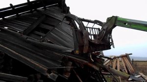 Вот так ломали старую мельницу в Сергино 06.11.2013 год.