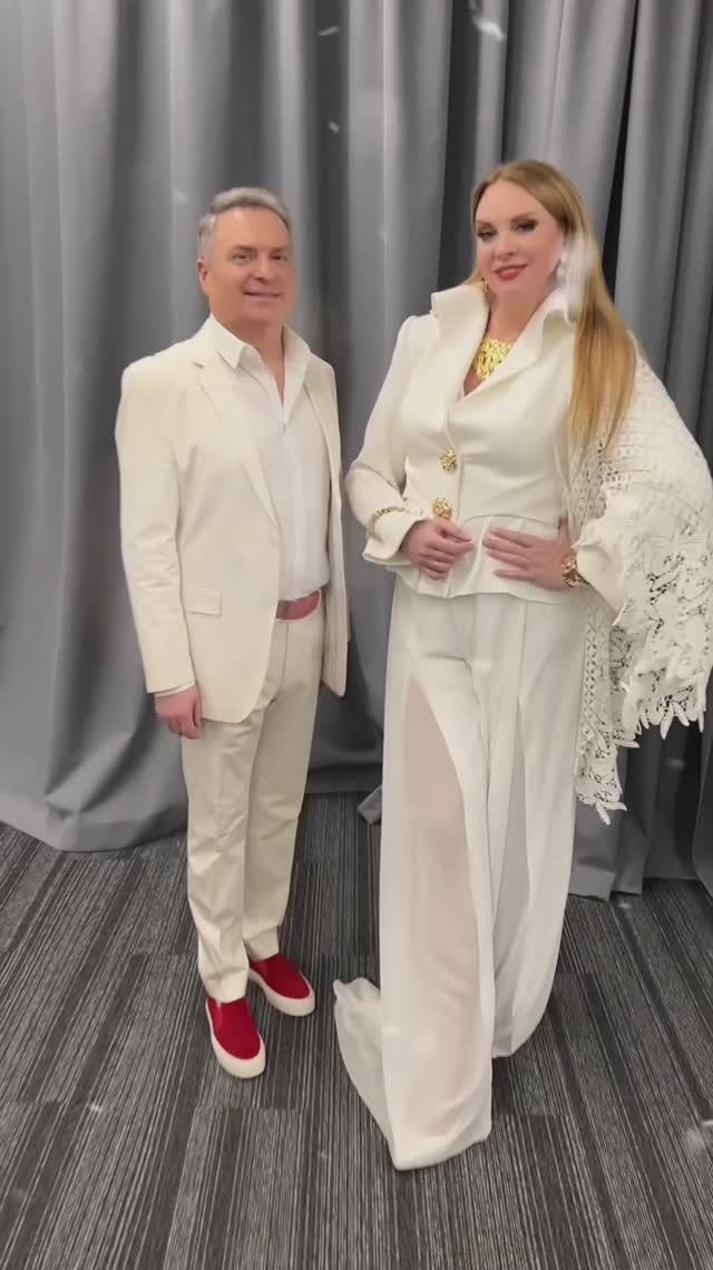 К Новому году готовы! А Вы? Снова Белая зима!🎄 #белаязима #варвара #добронравов #новыйгод смотреть онлайн