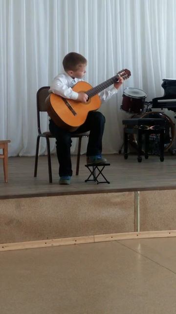 Первый экзамен в муз. школе смотреть онлайн