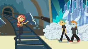 'Закулисный мир' Эксклюзивные Kороткие 🚂 MLP： Equestria Girls С.mp4