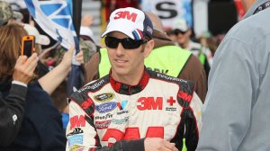 CNN: экс-гонщик NASCAR Грег Биффл погиб с семьей при крушении самолета в США