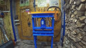 Новое оборудование для гаража Пресс на 20 тонн