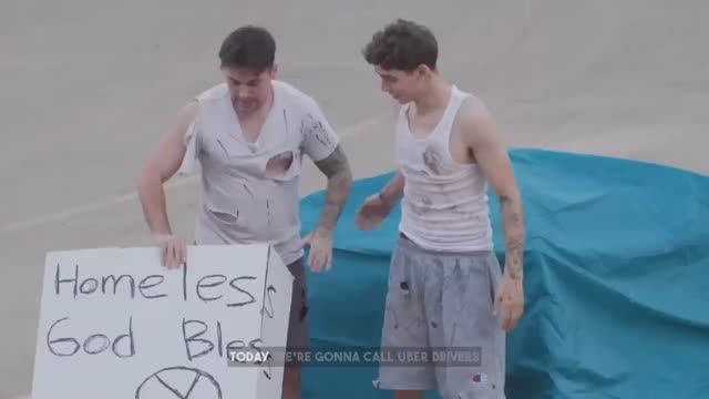 ШКУЛЯЕМ МЕЛОЧЬ У ТАКСИСТОВ, ПОТОМ ДАЕМ В ТЫСЯЧУ РАЗ БОЛЬШЕ