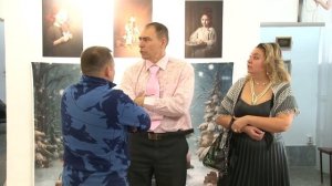 Выставка "Другая реальность" работает в Бийске ("Будни", 19.12.25г., Бийское телевидение)