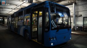 Новогодние троллейбусы курсируют по улицам столицы Хакасии