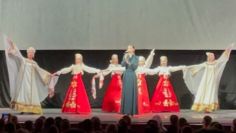 КОНЦЕРТ "ПОКОЛЕНИЕ ЧЕСТИ". ДАНА СМОЛЯКОВА & АНТ "ЛЕБЁДУШКИ". смотреть онлайн