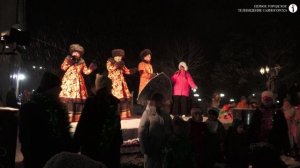 В Черемушках зажглась первая новогодняя ёлка муниципалитета