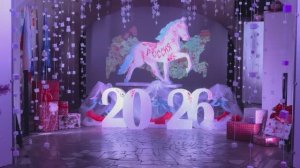 Презентация новогоднего арт-объекта "Конь"