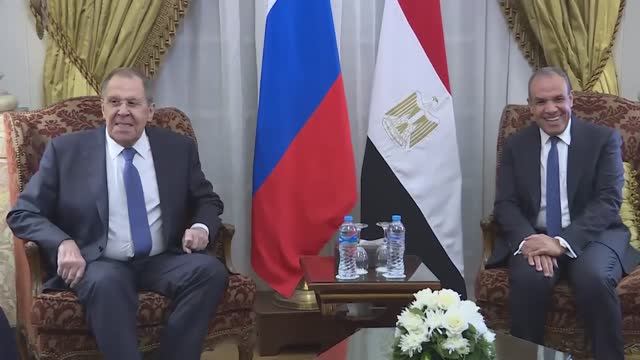 Министр МИД С.В.Лавров с Министром иностранных дел Египта Б.Абдельати, Каир, 19 декабря 2025 года