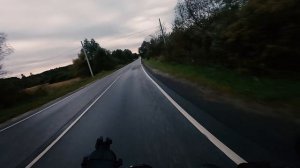 Осенняя поездка на мотоцикле, вечер, дождь и шум мотора, приятная музыка, без разговоров