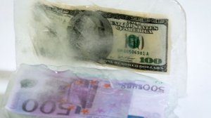 FT: Британия не станет конфисковывать активы РФ из-за провала саммита ЕС