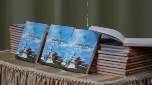 Бурятский Микеланджело и другие истории. В Оронгое презентовали книгу о Янгажинском дацане