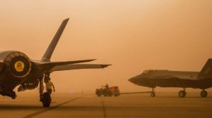 Неизвестный открыл стрельбу на авиабазе ВВС США в Аризоне