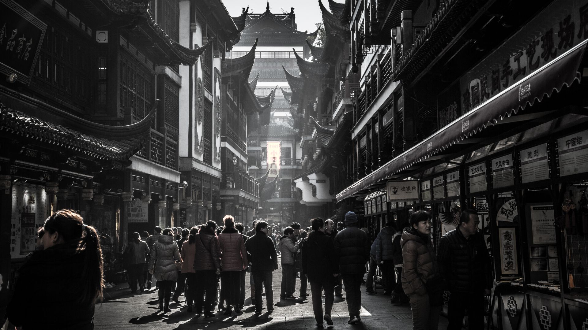 Della, ORGAN - I Kissed a Girl смотреть онлайн