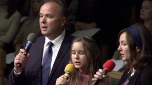 Она опять придёт и никого не спросит....