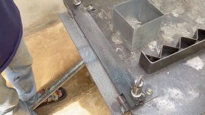 Простой ручной листогиб