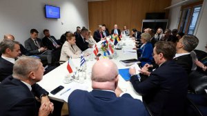 Грустный компромисс: ЕС предоставит Киеву кредит на €90 млрд за свой счет